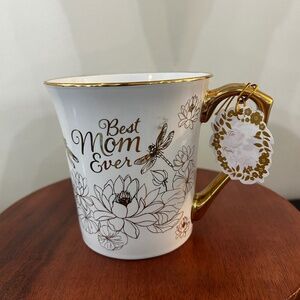 10 Strawberry Street “Best Mom Ever” Mug | Gold Floral Ceramic Gift Cup